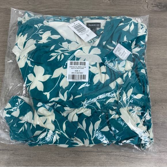 Torrid Teal Green Mesh Ruffle Surplice Midi Dress Sz.4 NWT - Picture 6 of 10